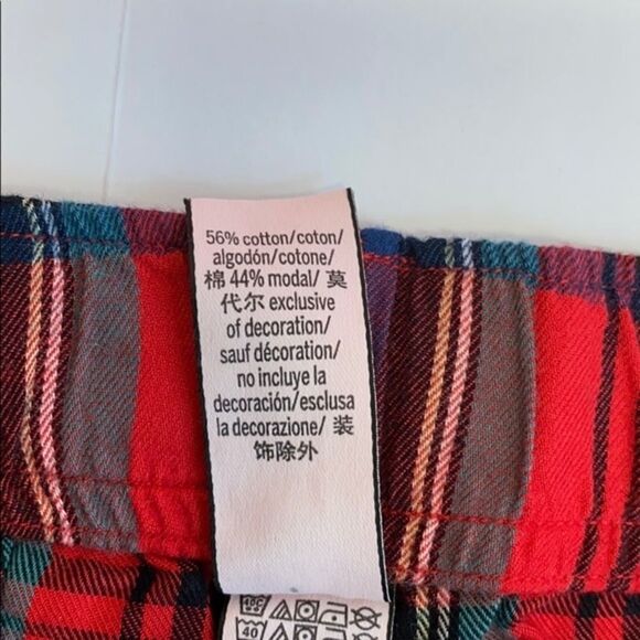 NWT VICTORIA SECRET Christmas PAJAMA Set - Picture 9 of 9